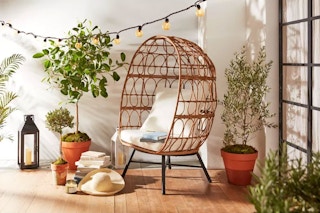 bed-bath-beyond-egg-chair