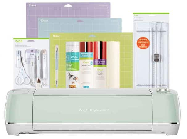 cricut-explore-air-2-essentials-bundle-031421