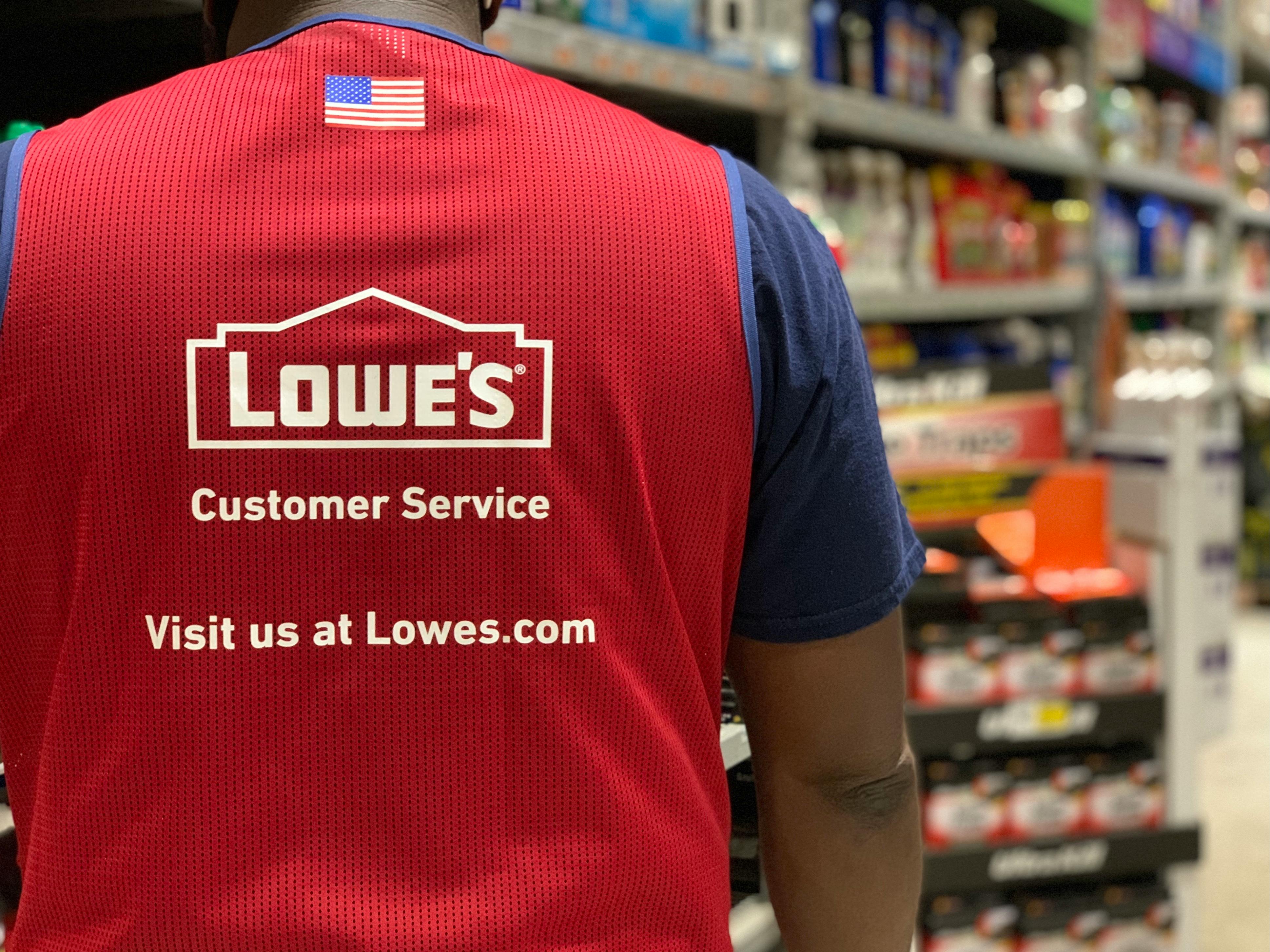Does Lowe’S Give First Responder Discount