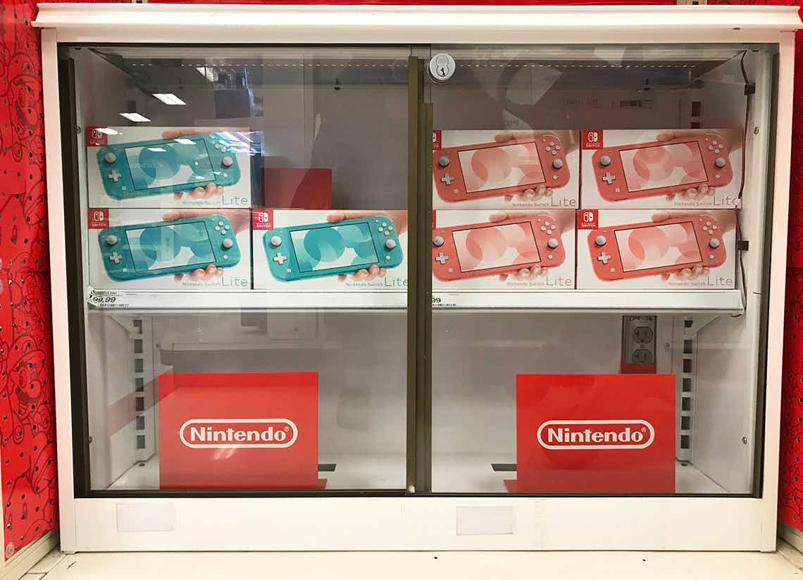 nintendo-switch-lite-target-2021-3