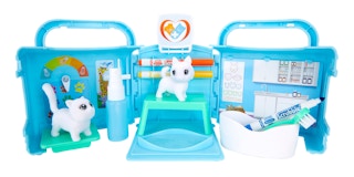 walmart-crayola-sribble-scrubbie-vet-set-a-031821