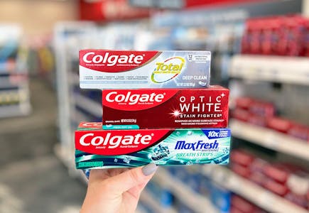 2 Colgate Toothpastes