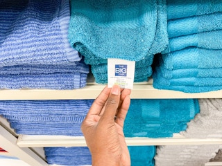 kohls the big one bath towel in store image 2021 fs 1622134036 1622134036 scaled