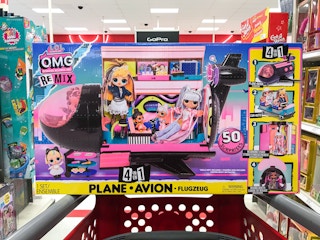 lol-surprise-plane-target-2021