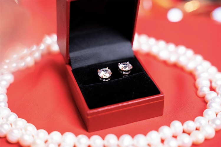 lulu-rose-earrings-050121k