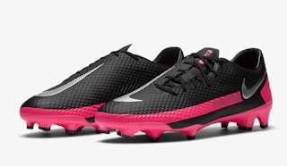 nike-sneakers-2021-5