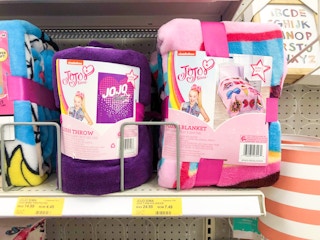 target jojo siwa plush throw a 2021 1620924503 1620924503