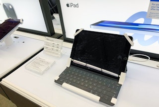 walmart-apple-ipad-8-generation-2021a
