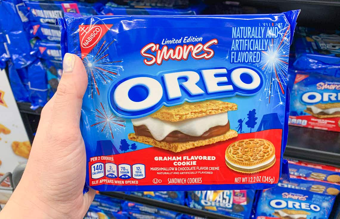 walmart-nabisco-oreo-limited-edition-smores-cookies-2021