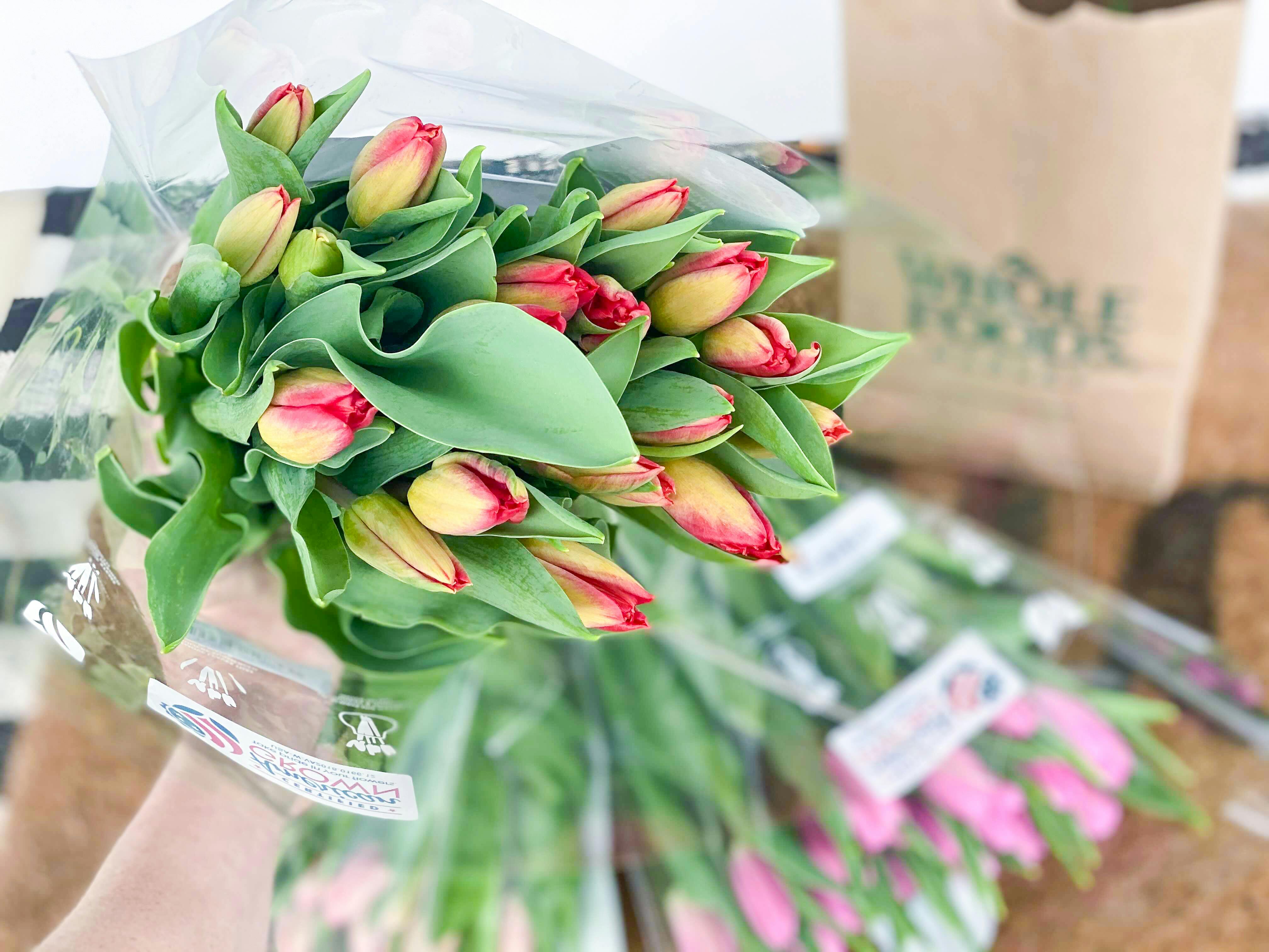 Where To Find The Best Prices On Mother S Day Flowers The Krazy Coupon Lady