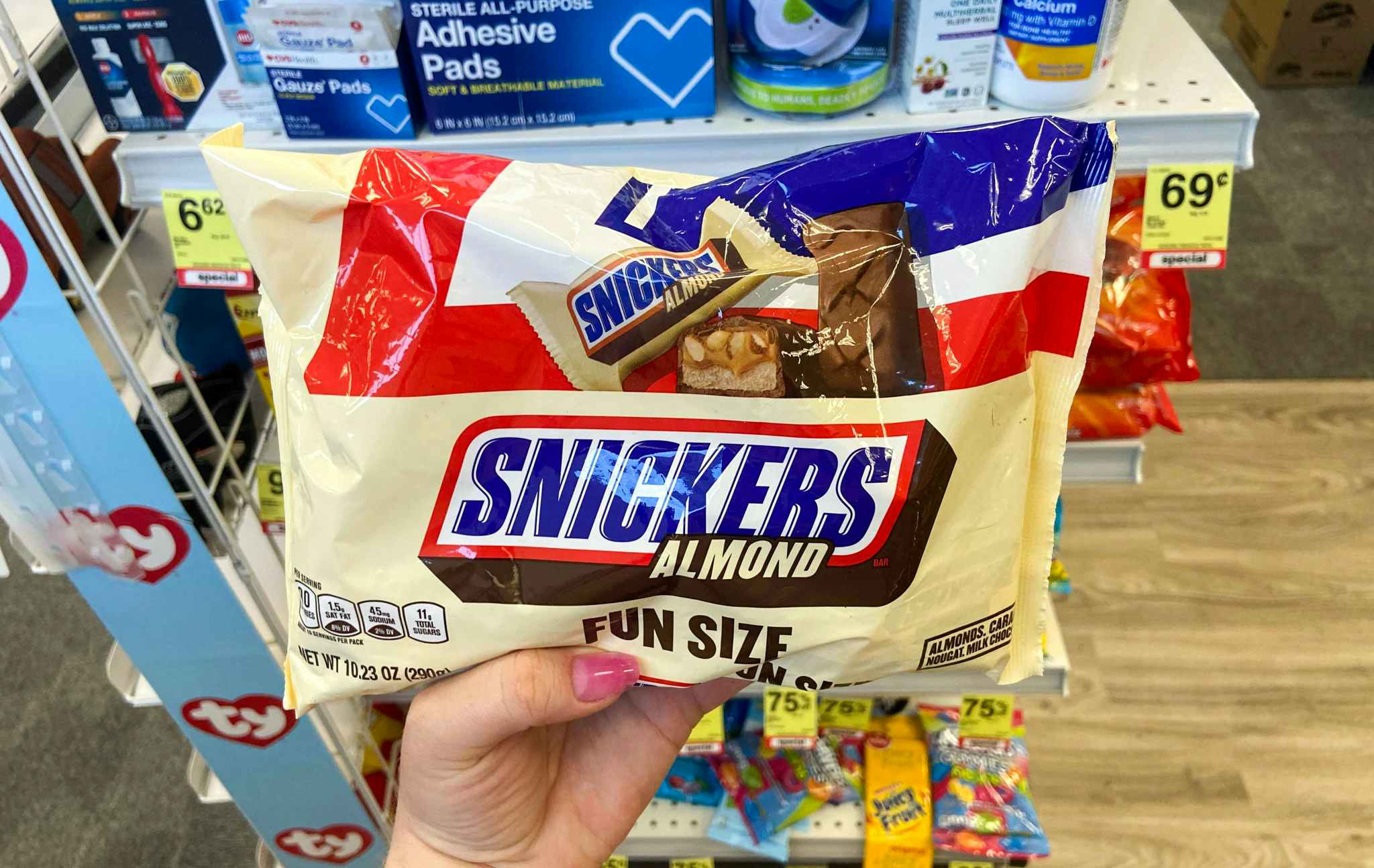 cvs-snickers-almond-2021