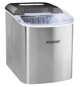 kohls Igloo Countertop Ice Maker stock image 2021