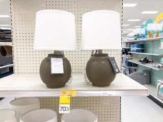 target treshold table lamps b 2021 2 1623258472 1623258472
