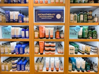 aromatherapy body care display