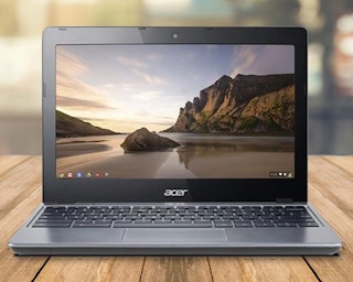 daily-sale-laptop-1