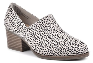 kohls Sonoma Goods For Life Cucumber Women's Pumps stock image 2021