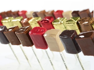 sees-candies-lollipops-070921