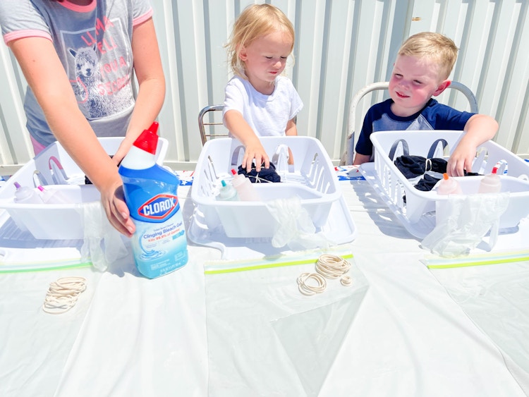 kids bleach tie dying with dollar store supplies