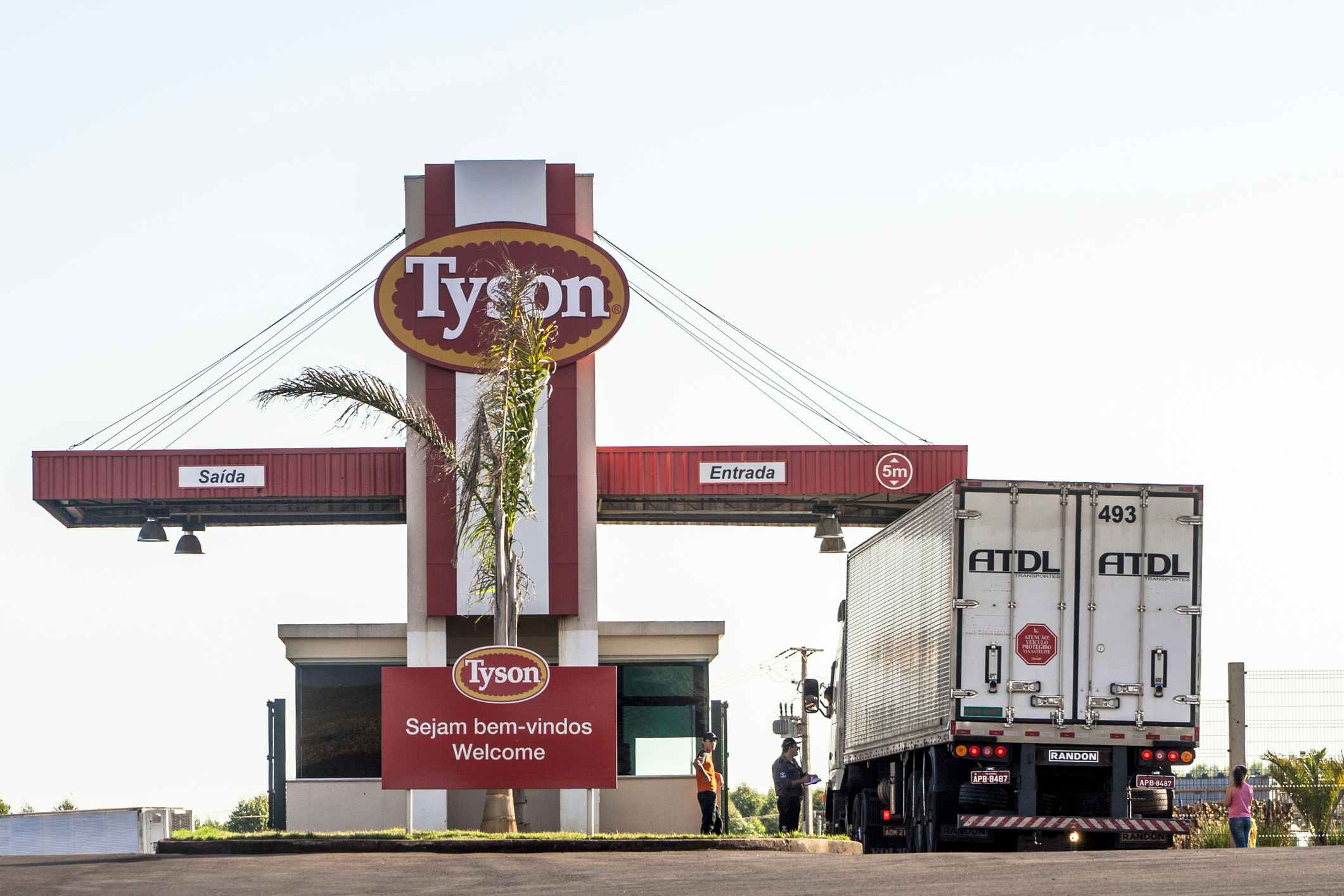 Entrance of Tyson meat processing plant