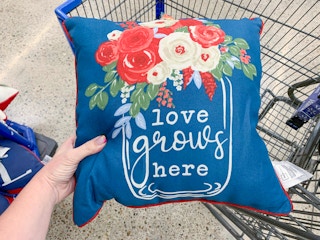 mainstays outdoor cushion