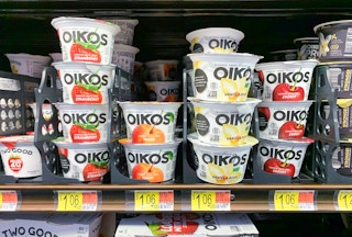oikos blended greek yogurt in walmart fridge section