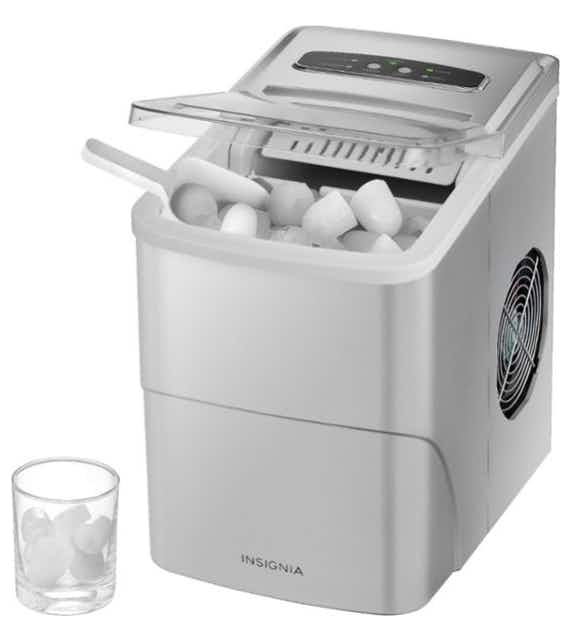 best buy Insignia 26-Pound Portable Ice Maker stock image 2021
