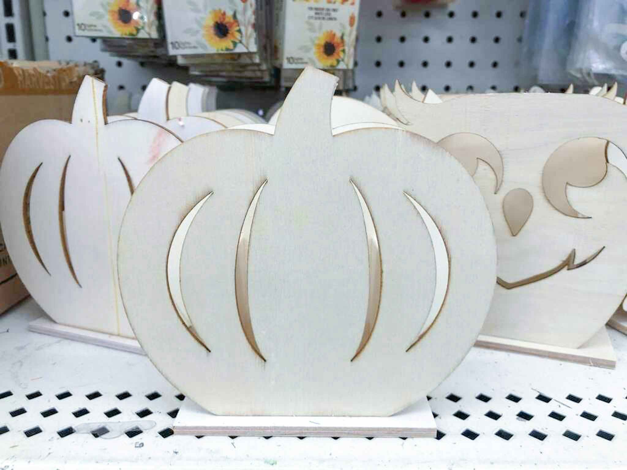 fall-crafts-dollar-tree-2021