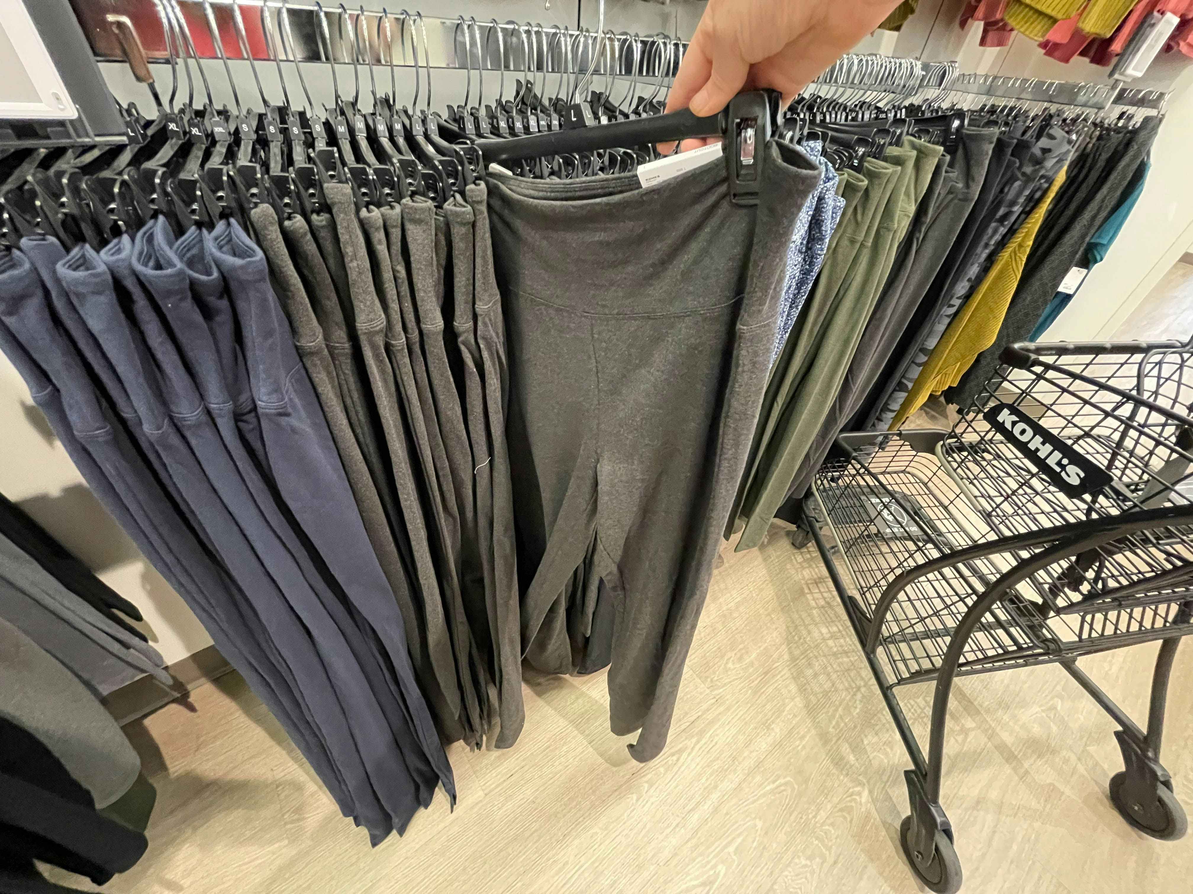 kohls womens leggings on clearance
