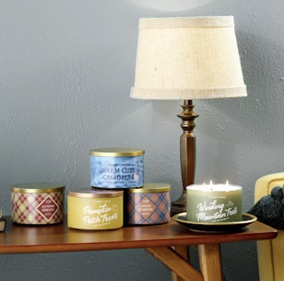 kohls yankee fall candles lifestyle image 2021 1