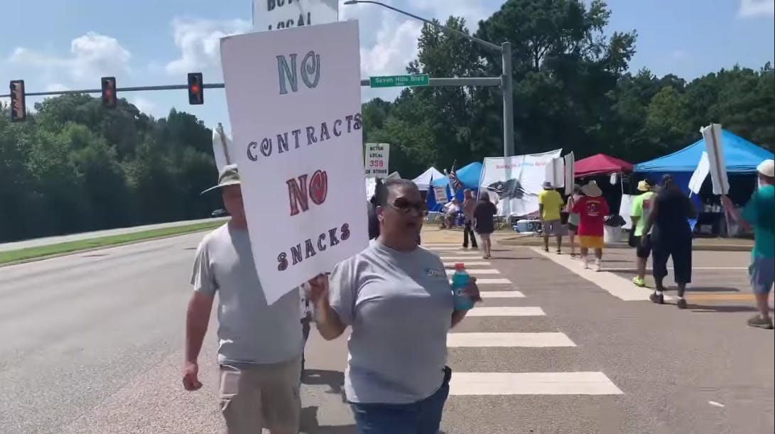 Nabisco Strike 2021 picket line