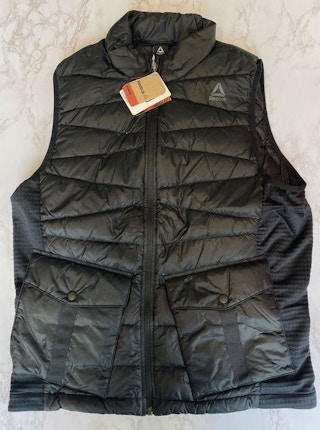 proozy-reebek-vest-men-2021-3