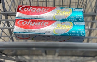 riteaid colgate freshmint lm 2021 1629157831 1629157831 e1669654566688