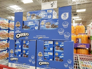 sams club the worthy crumb oreo muffins 2021 sv 1628346196 1628346196