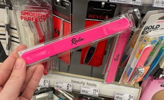 walgreens revlon nail file 2021 th 1627927501 1627927501