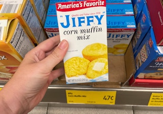 aldi jiffy muffin mix 2021 th 1630594566 1630594566