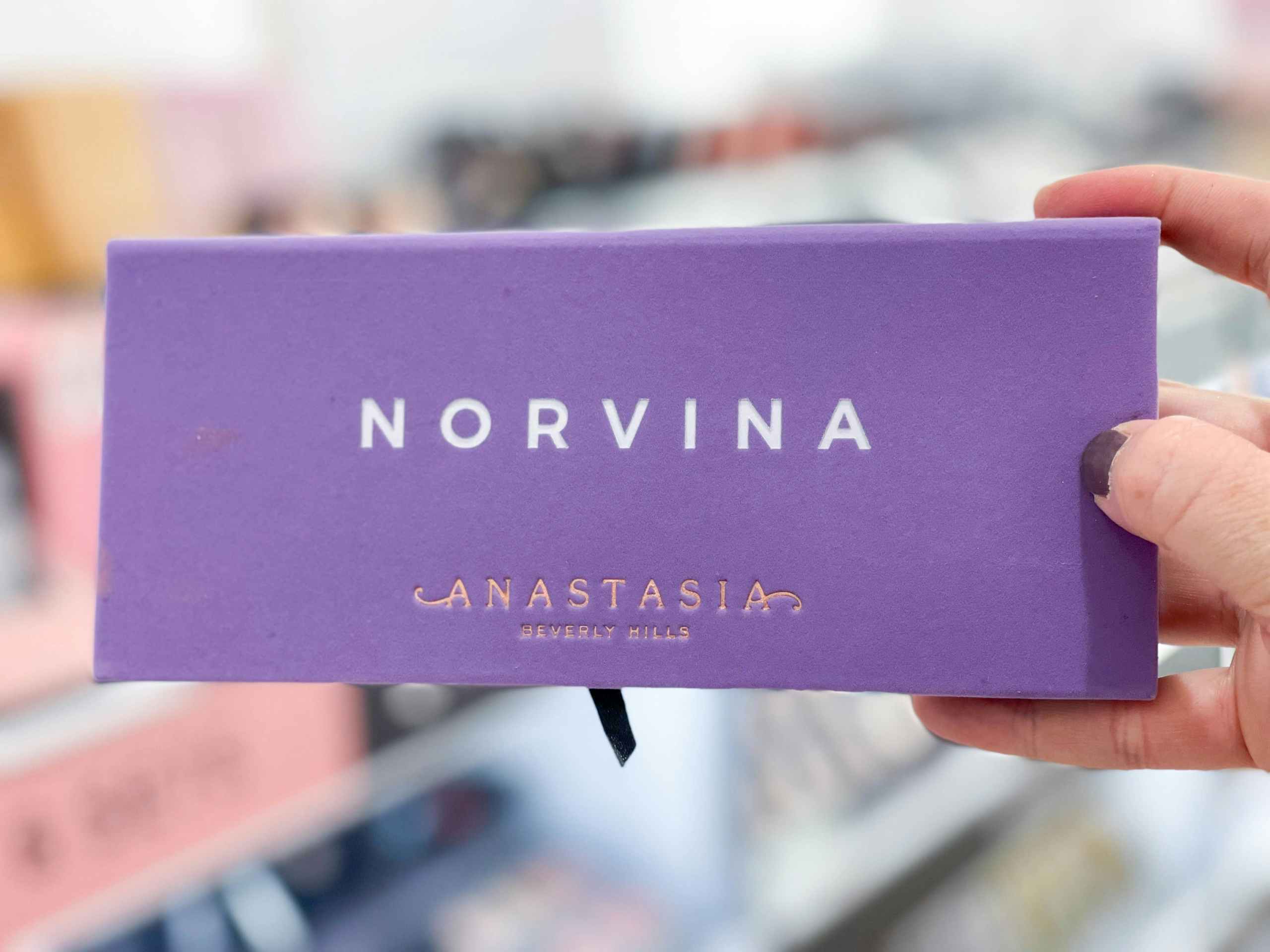 anastasia norvina eyeshadow palette