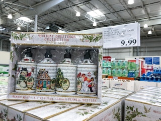 costco holiday greetings hand soap 091721 1631887683 1631887683