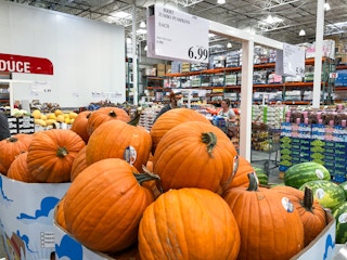 costco jumbo pumpkins 0922212 1632360804 1632360804