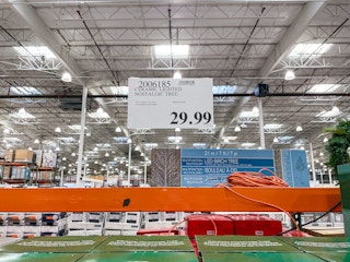 costco retro ceramic christmas tree 2021 1 1635966232 1635966232