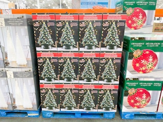 costco retro ceramic christmas tree 2021 1635966247 1635966247