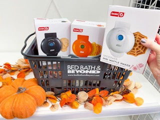 dash mini halloween waffle maker 090721 2 1631036050 1631036050 scaled