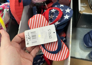 dollar general kids flip flops 2021 th 1632840992 1632840992