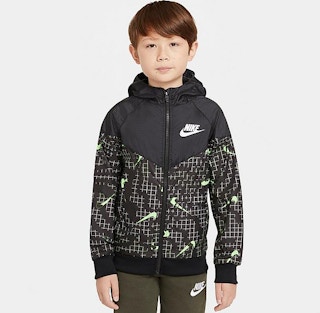 finishline-nike-kids-jacket-092121