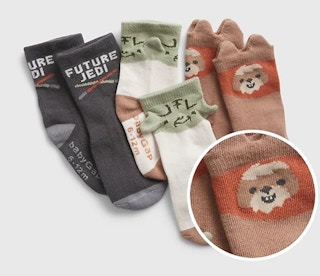 gap-star-wars-baby-socks-2021-6