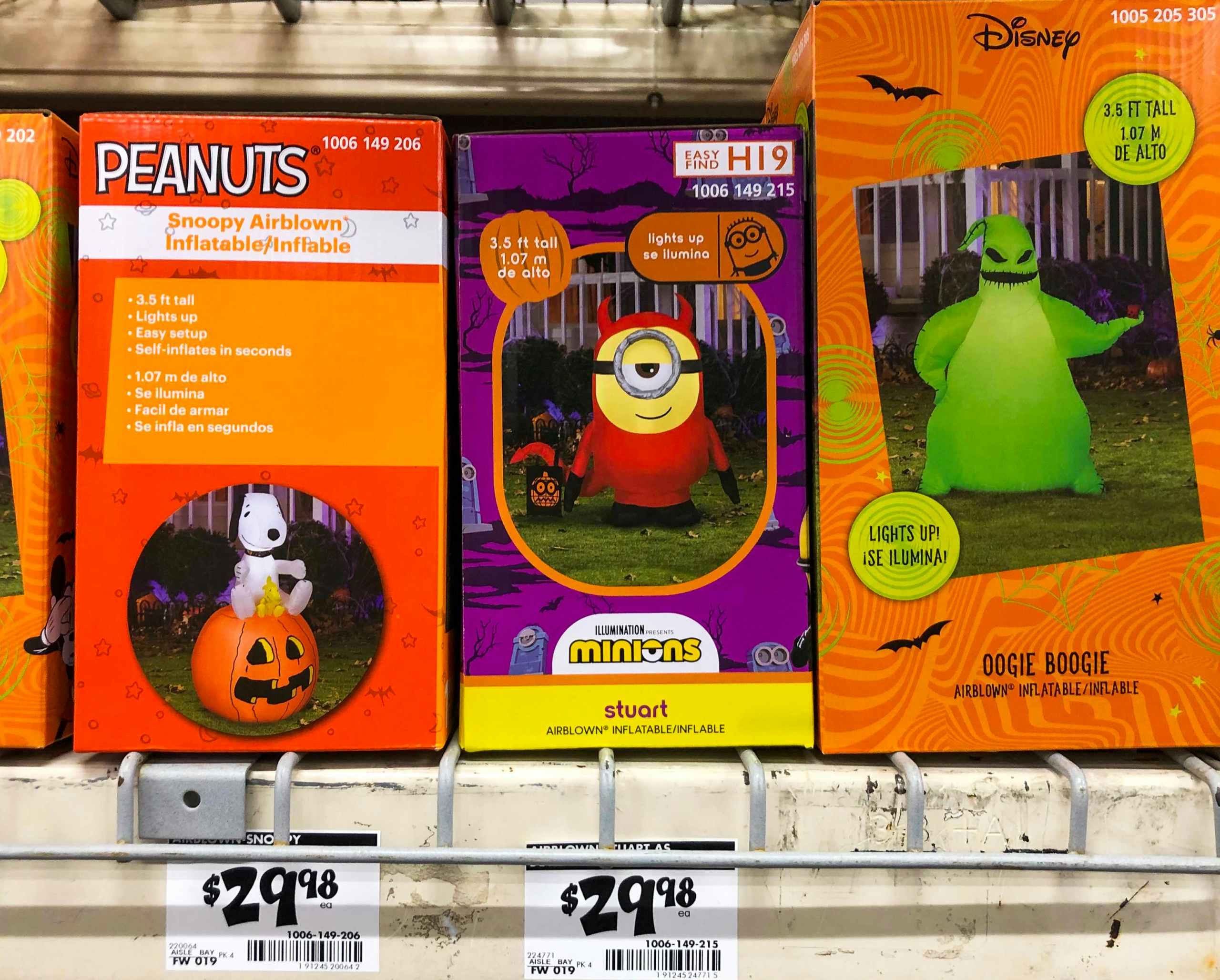 home-depot-halloween-snoopy-minions-inflatables-2021