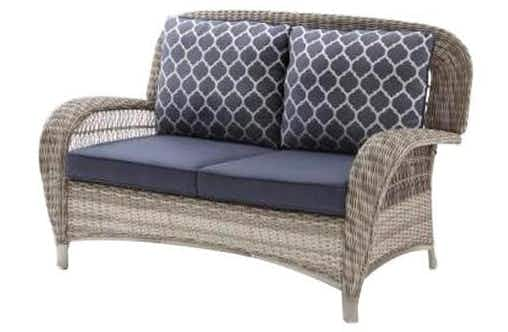 home-depot-hampton-bay-outdoor-loveseat-2021