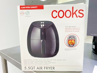 cooks air fryer on shelf