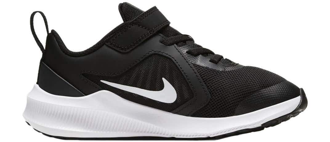 kids nike shoe