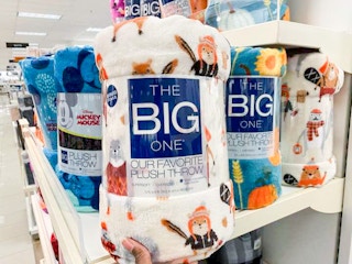 kohls the big one supersoft oversized plush throw in store image 2021 1
