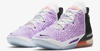 nike-lebron-basketball-shoes-092321